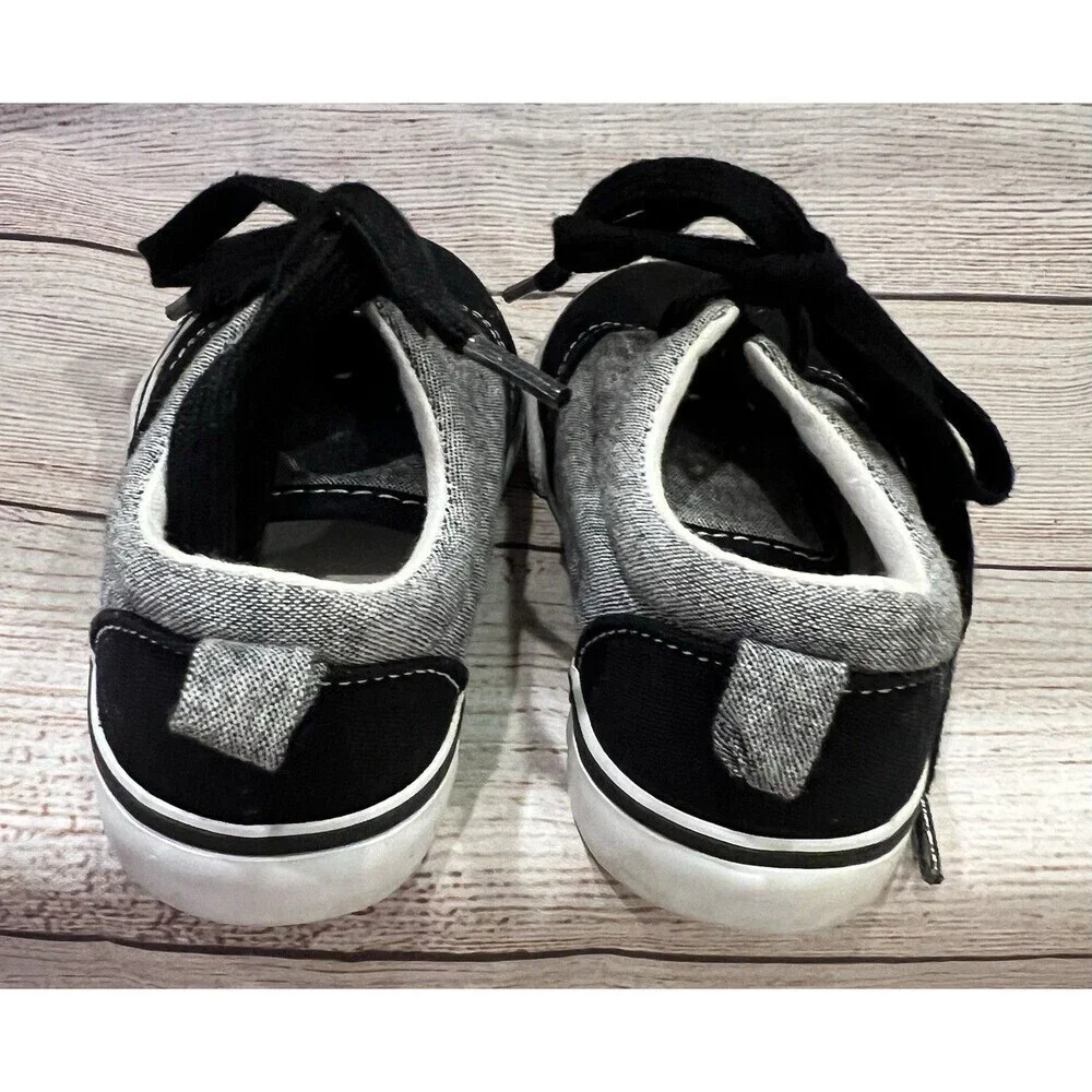 Gymboree Baby Boy's Black/gray/white baby crib Shoes Size 6
